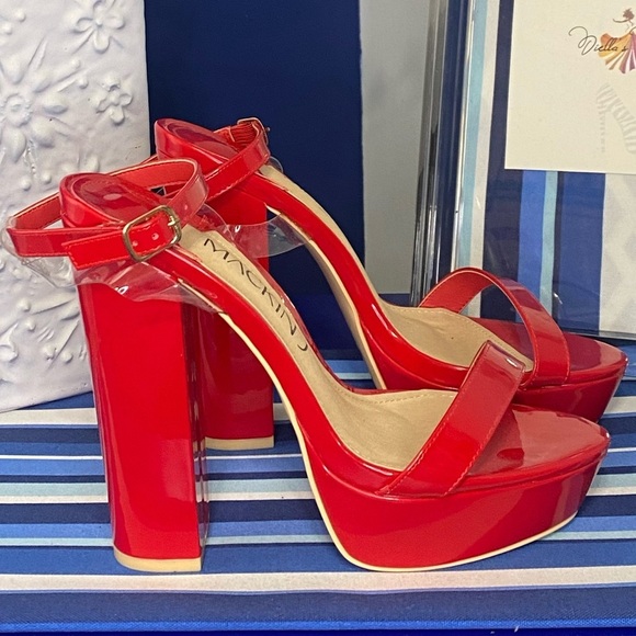 Red patent chunky platform ankle strap high heel sandals Mackin J sz 10 - Picture 7 of 11